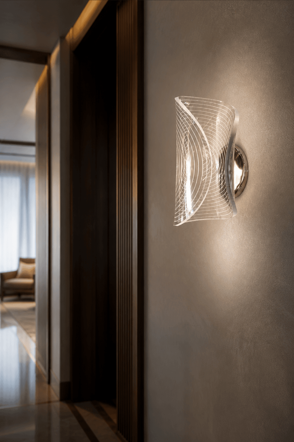 Modern Swirl Pattern Curved Wall Sconce